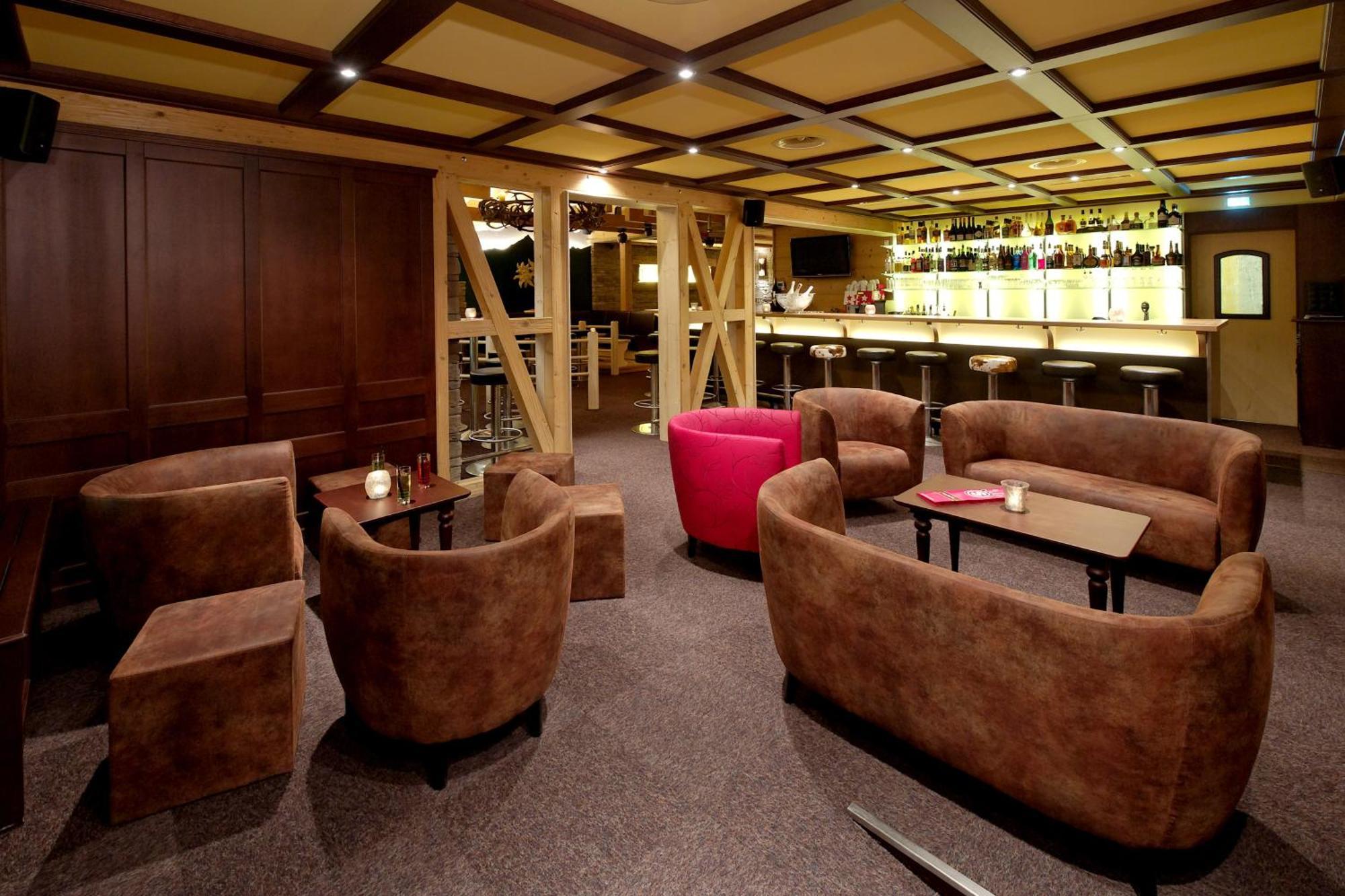 Hotel Walliserkanne Grächen Dış mekan fotoğraf