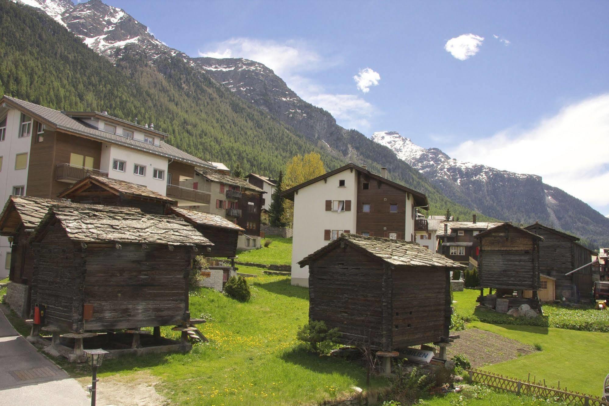 Hotel Walliserkanne Grächen Dış mekan fotoğraf